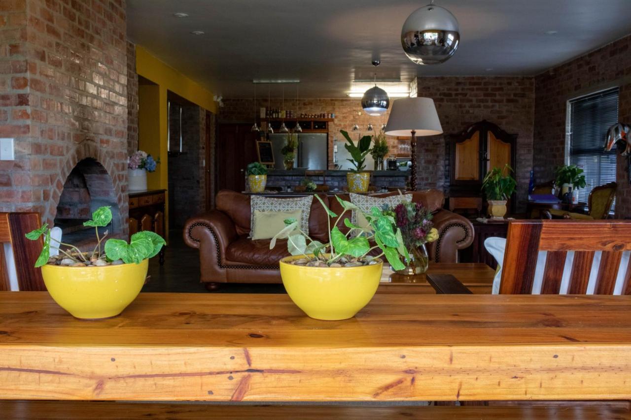 Stay At Friends Bettyʼs Bay Екстериор снимка