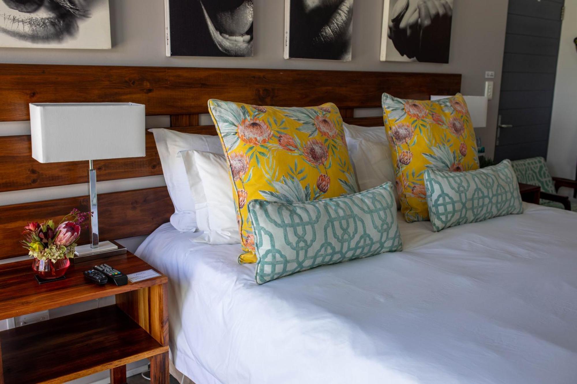 Stay At Friends Bettyʼs Bay Стая снимка