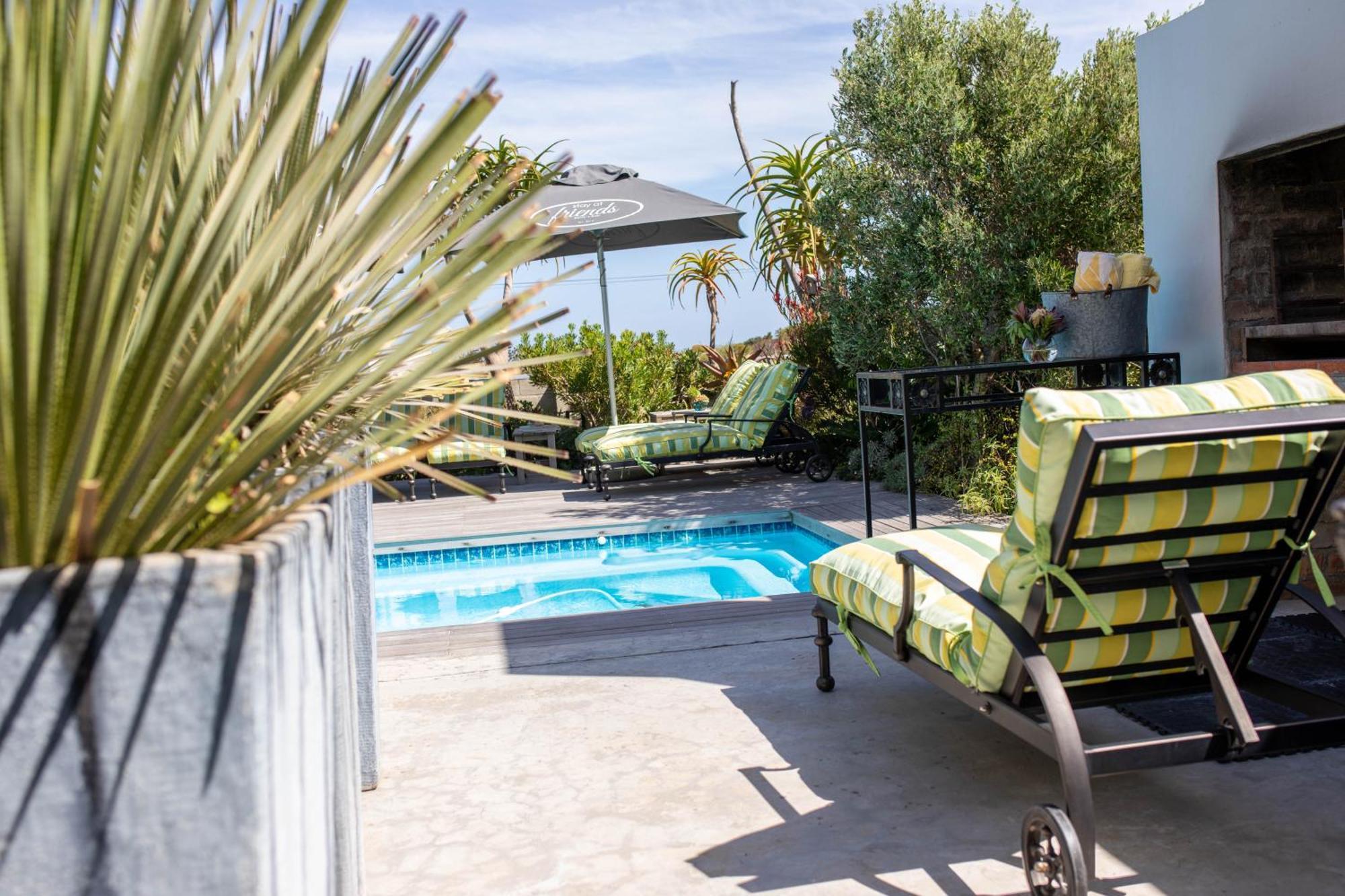 Stay At Friends Bettyʼs Bay Стая снимка