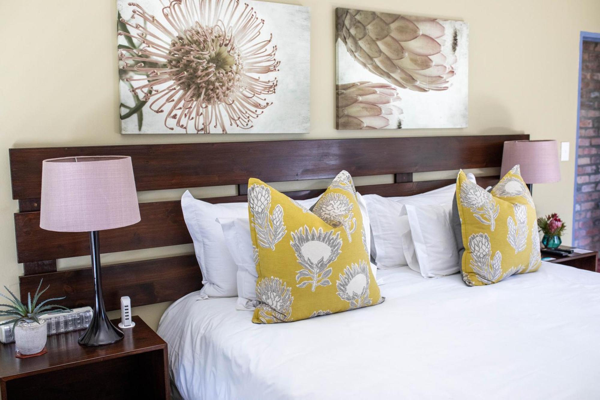 Stay At Friends Bettyʼs Bay Стая снимка